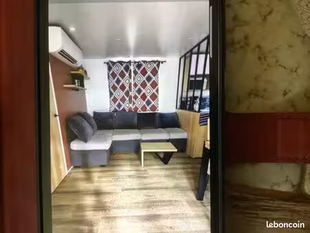 mobile home