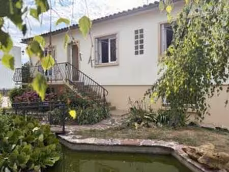 vente maison à fontenay-le-comte (85200) : à vendre / 87m² fontenay-le-comte