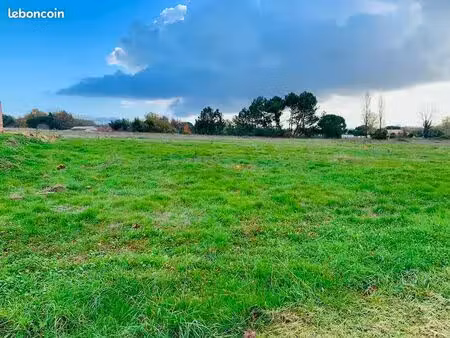 terrain 832 m² saint andre de cubzac