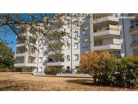 appartement 3 pièces 58 m²