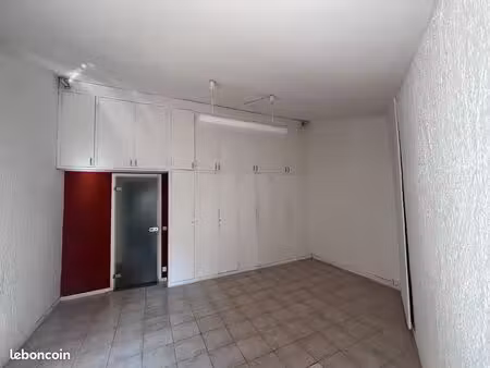 beau bureau de 18m² au nord de montpellier