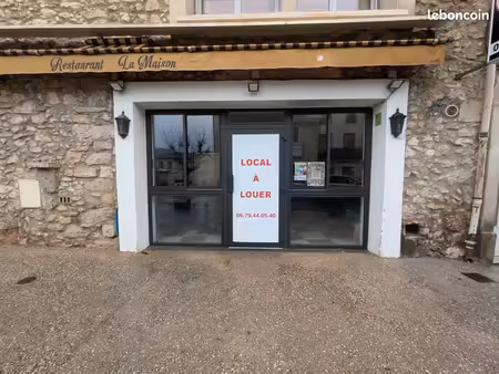 local commercial à louer - idéal boulangerie artisanale - forte visibilité sur axe passant
