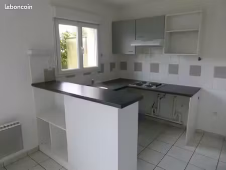 villa t4 duplex dans résidence avec piscine