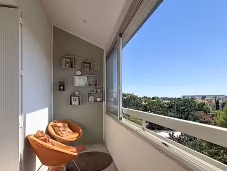 appartement vu mont st loup