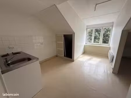 studio 1 pièce 19 m²