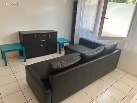 location appartement t1 meublé 32 m2 aux chartrons- idéal étudiant