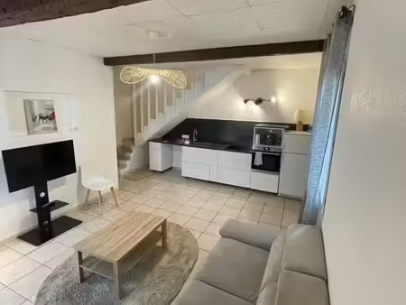p3 meublé - roquette - vue sur rhône