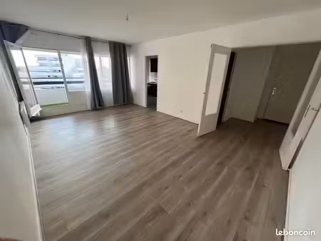 grand studio lumineux de 36m2