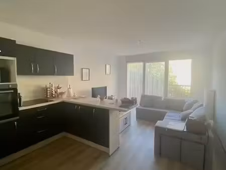 appartement 2 pièces 44m2 avec place de parking