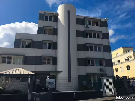 location etudiants sainte-clotilde
