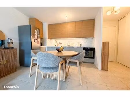 appartement 3 pièces 66 m²