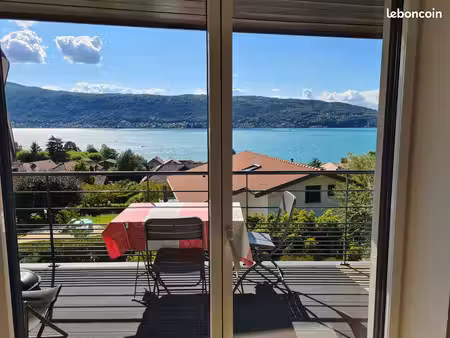 calme avec magnifique vue lac