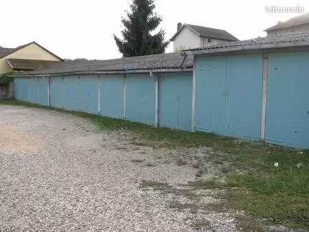 box/garage de stockage