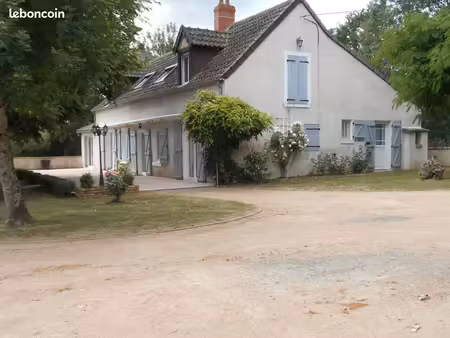 longère 7 pièces et grand garage