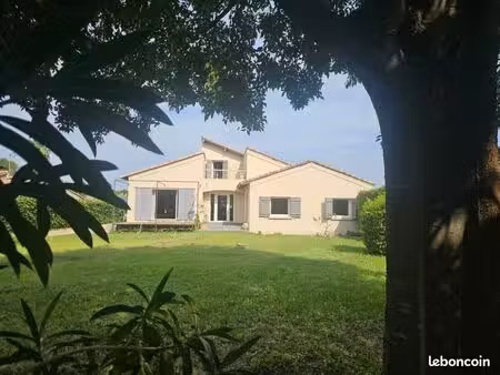 maison 5 pièces 138 m²