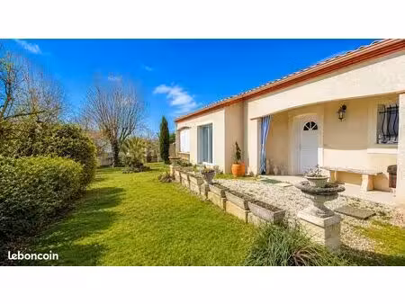 maison de plain-pied 3 pièces – 78 m² – terrain de 800 m² – monflanquin