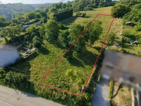 terrain de 1767m² constructible