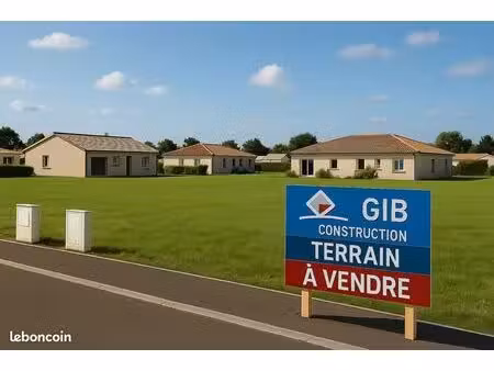 terrain 250 m² podensac