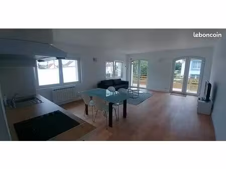 f3 2 chambres 60m2