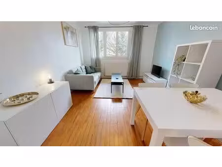 appartement 3 pièces 56 m²