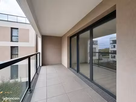 appartement 3 pièces 63 m²