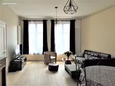 t3 de 84 m² - entièrement rénové en 2019 – centre-ville de fondettes – disponible immédiat