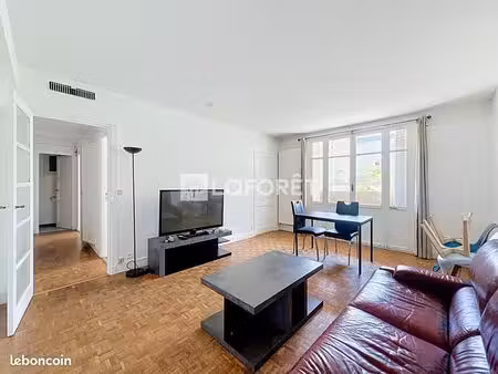 appartement 3 pièces 68 m²