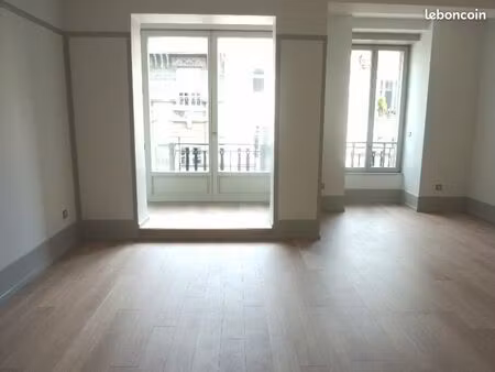 appartement 2 pièces 63 m²