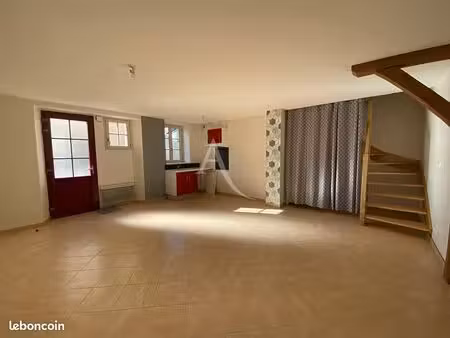maison 4 pièces 77 m²