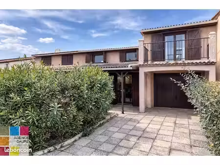 maison 4 pièces 65 m²