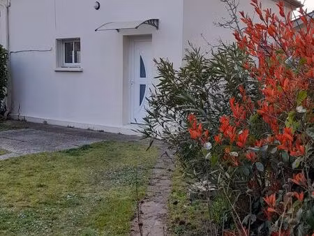 pavillon avec jardin de 50m2
