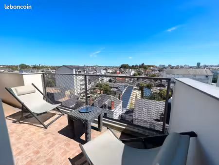 vend appartement t5 rénové et lumineux traversant à tours rabelais avec terrasses panorami