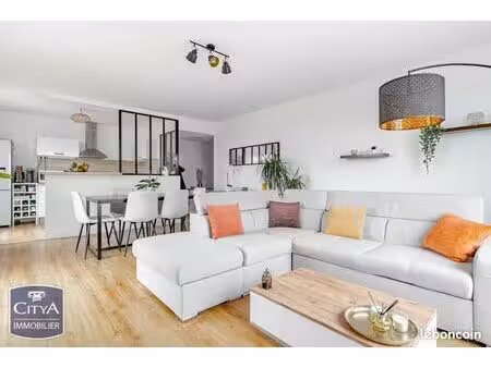 appartement 4 pièces 84 m²