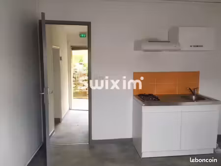 immeuble 10 pièces 178 m²