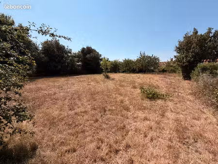 terrain  bernerie  rogère