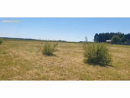 terrain 1500 m2