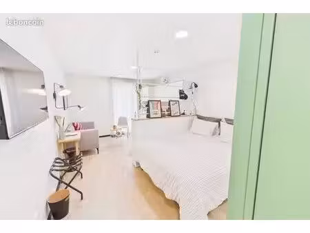 appartement 1 pièce 23 m²