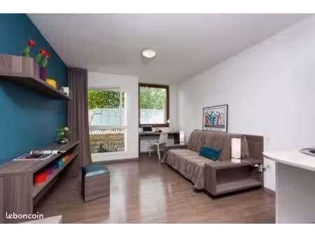studio 1 pièce 23 m²
