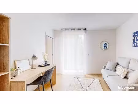 studio 1 pièce 26 m²