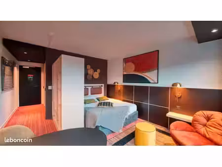 studio 1 pièce 23 m²