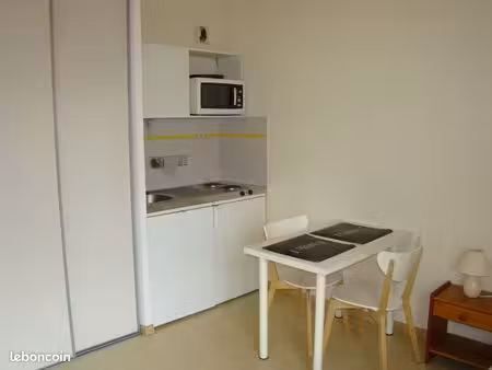 location studio meuble