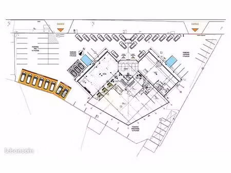 local commercial 1000 m² mont-de-marsan