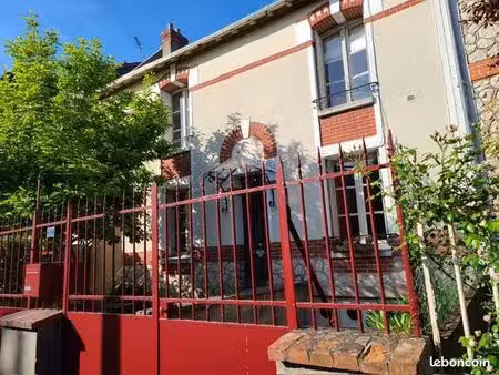 maison de famille avec jardin - blois centre