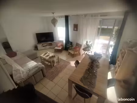 vente maison mitoyenne f5 de 95 m² avec jardin et garage – résidence sécurisée avec piscin