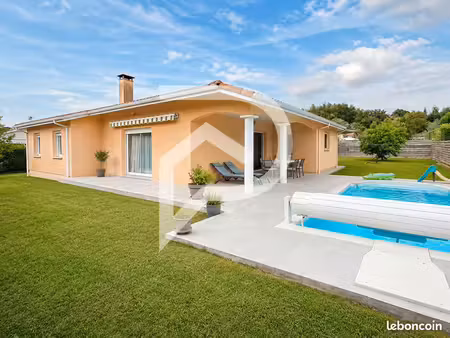 villa 7 pièces 130 m²