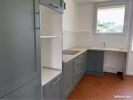 location t5 saint chamond