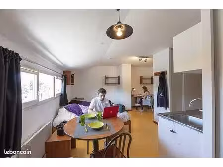 studio 1 pièce 18 m²