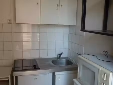 appartement 1 pièce 14 m²