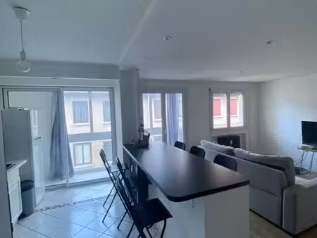 appartement 4 pièces avec parking et garage