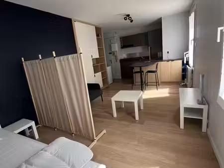 studio meublé 28 m² – centre saint‑sébastien‑sur‑loire – parking – disponible de suite
